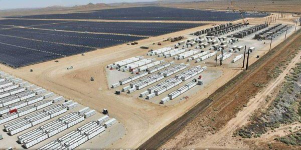 بزرگترین پروژه تولید و ذخیره سازی انرژی خورشیدی جهان راه اندازی می شود
