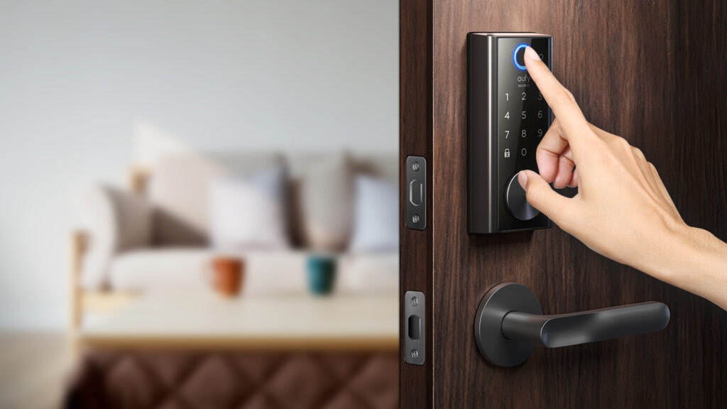 خانه ای امن با قفل هوشمند مزایای استفاده از قفل هوشمند