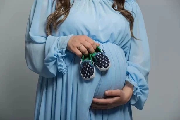 علائم بارداری پسر در ماه‌های مختلف بارداری